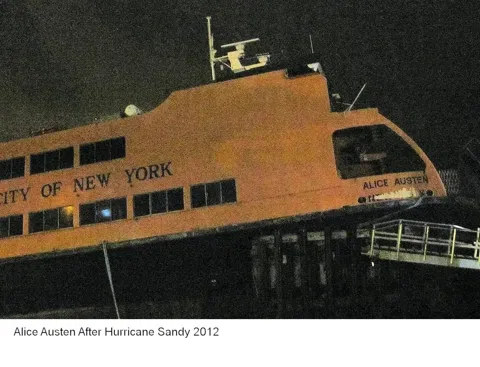 Riding the Staten Island Ferry Before New York Wakes Up