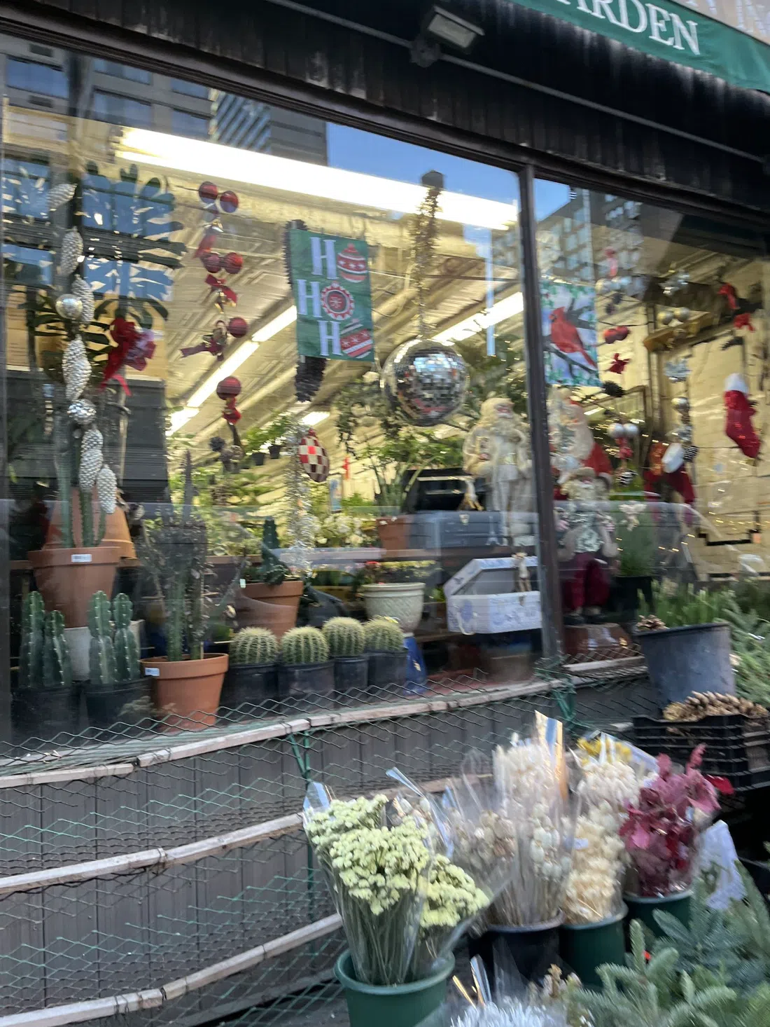 28th Street Flower District, New York