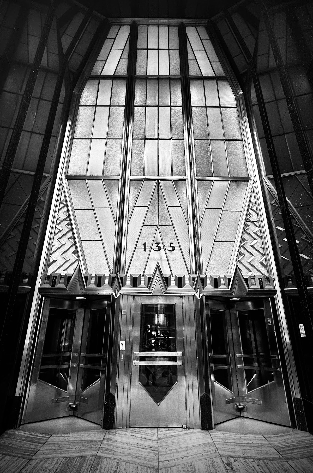 Chrysler Building — photo 3