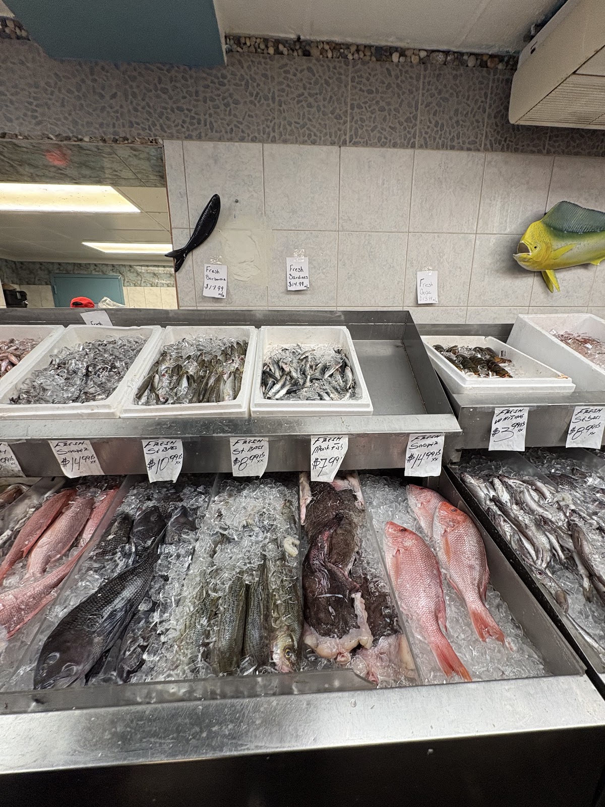 Astoria Seafood — photo 2