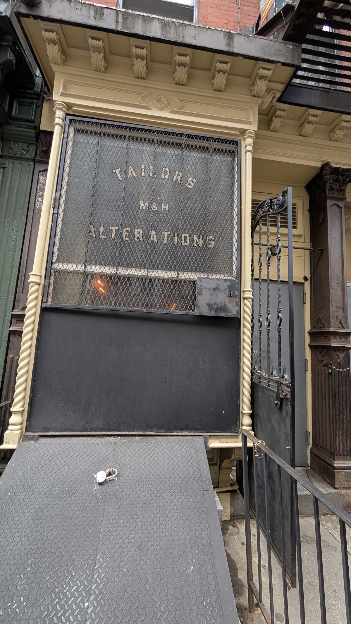 Attaboy, New York
